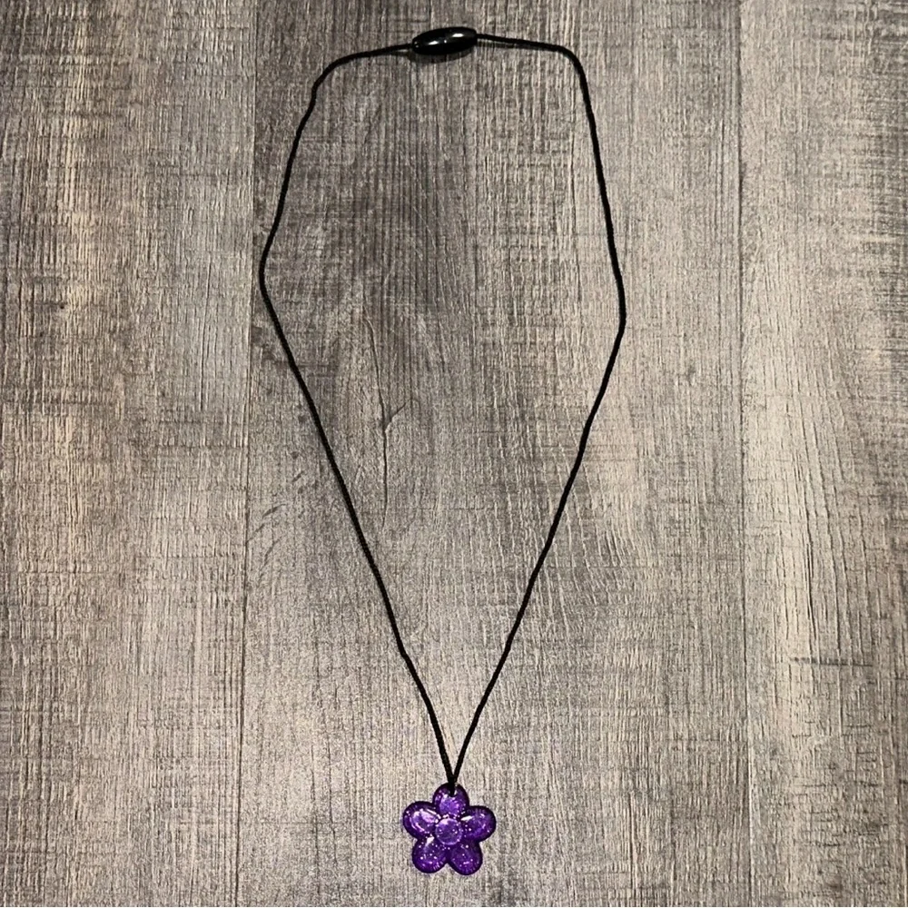 💞 Purple Glitter Flower Toddler Safety Necklace